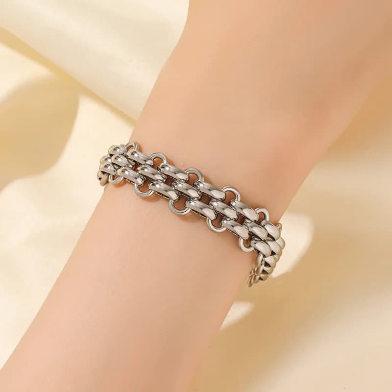 إسورة (Bangle) بسلسلة عريضة من الفولاذ المقاوم للصدأ 316L بلون فضي
